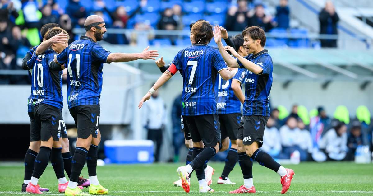 都灵主帅：我很尊重斯帕莱蒂，我们必须带着创造历史的信念比赛